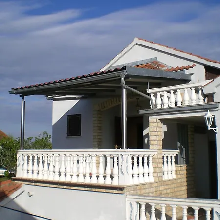 Apartmani Misic Ždrelac Exterior foto